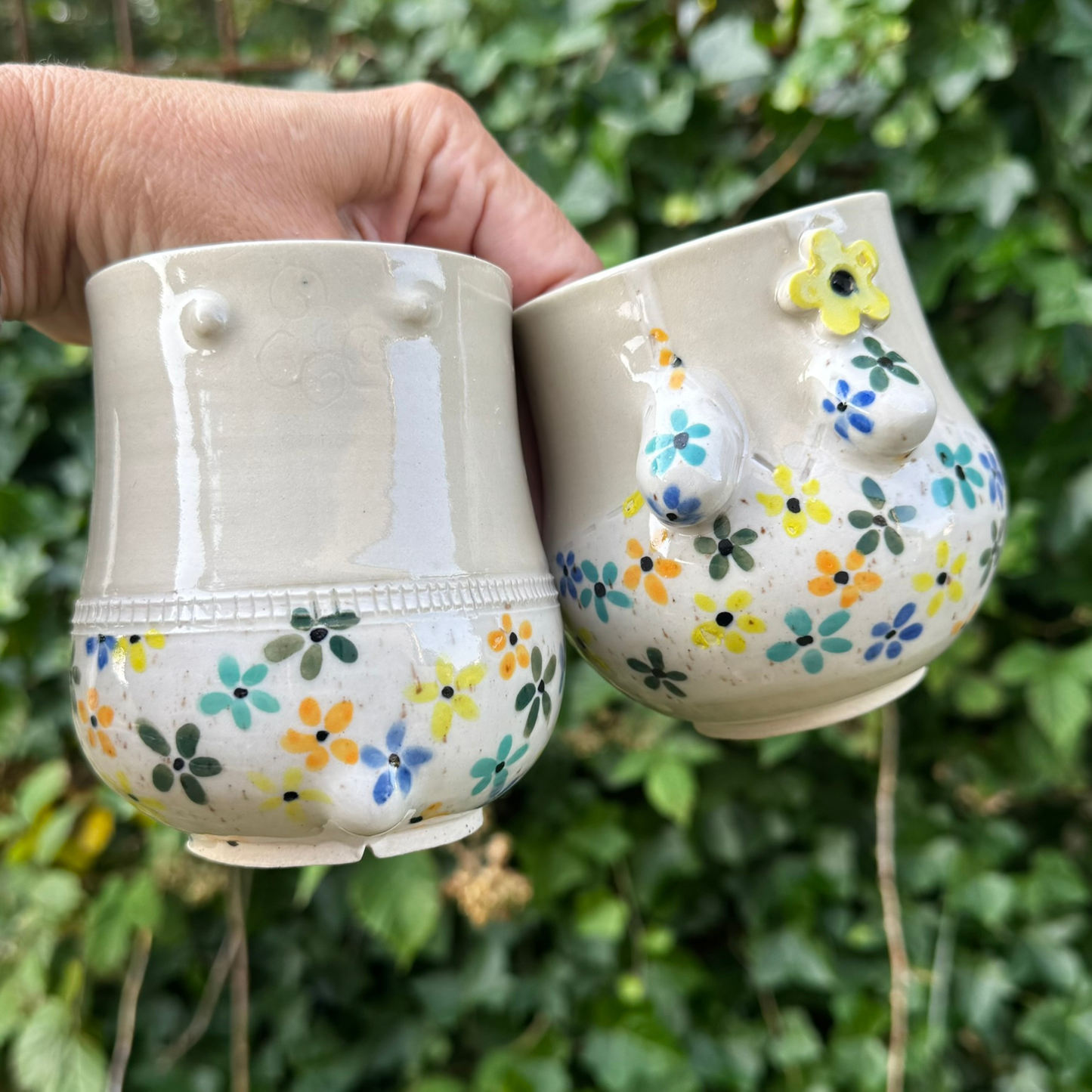 PAR 24- HR & FRU i hvid med blomster