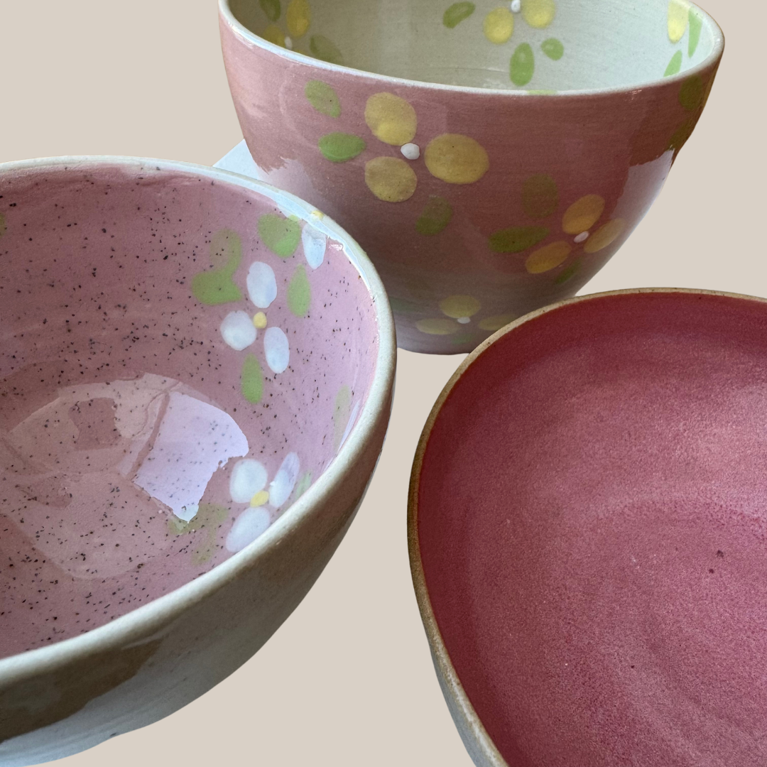 Keramik skål nr.43 rosa effekt m. hvide æbleblomster