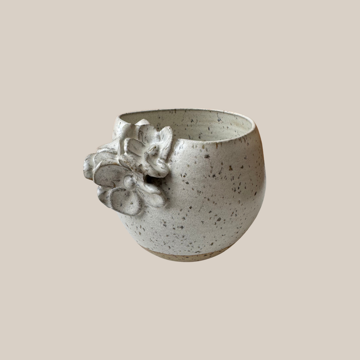 Espresso/cortado kop- beige keramik kop med hortensia nr. 186