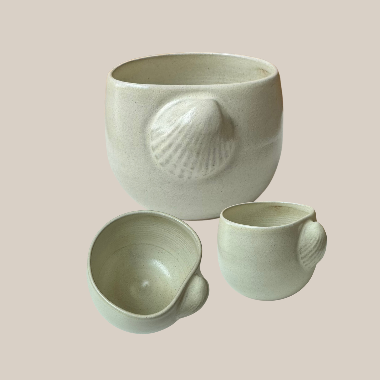 Beige keramik kop musling