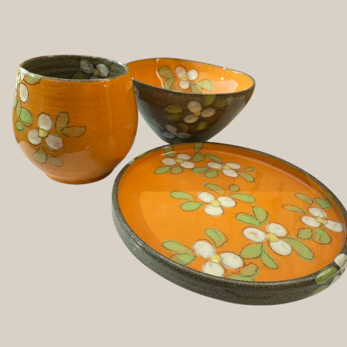 Keramik tallerken21-orange m. hvide æbleblomster