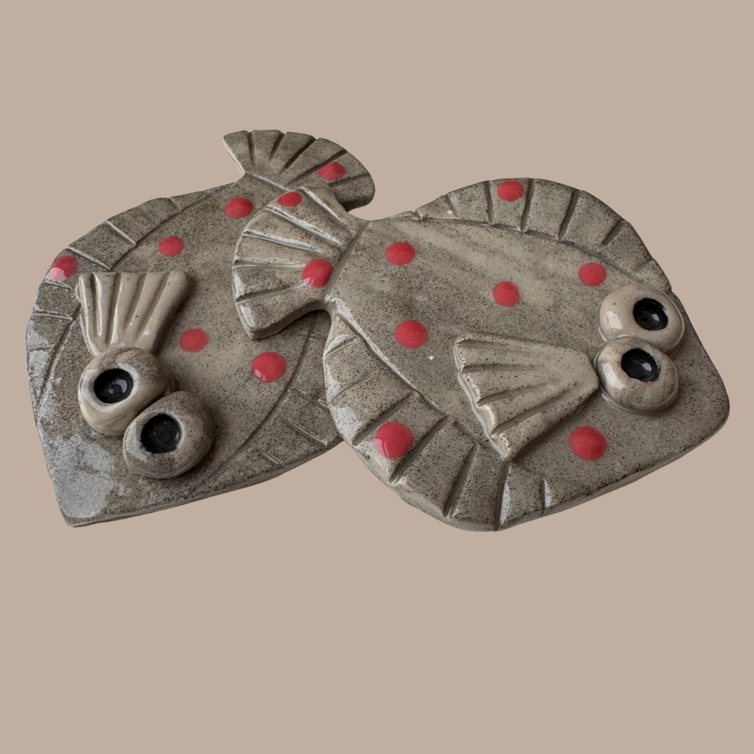 Keramik figur-fladfisk-gråmeleret