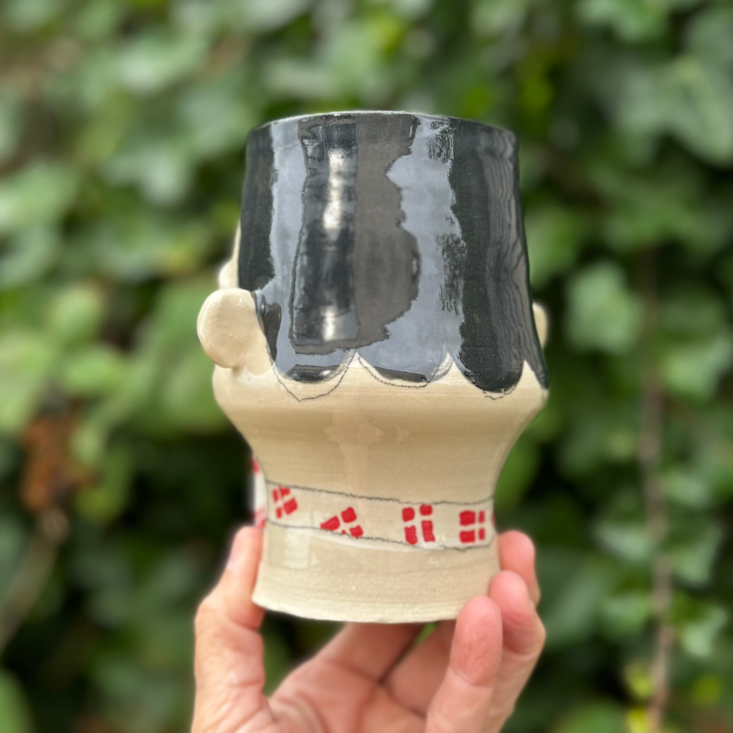 Kiki kop 234 - Moustache Kiki VASE u. briller