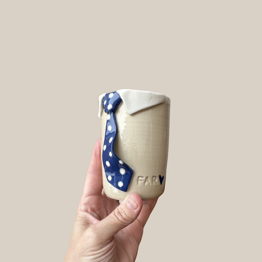 Kiki Krop Kop m. Blåt slips med hvide prikker