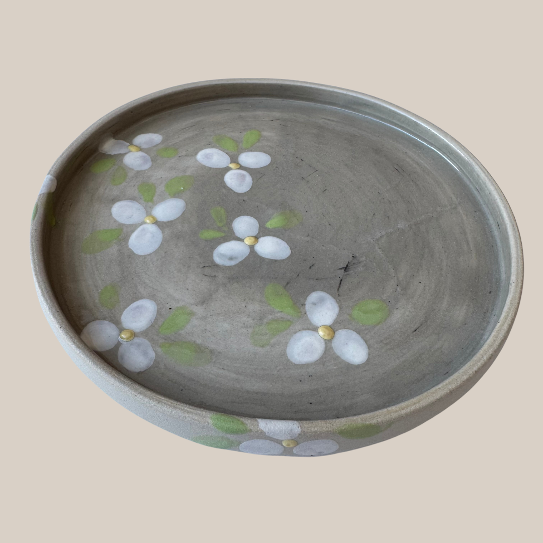 Keramik tallerken7-beige med blomst
