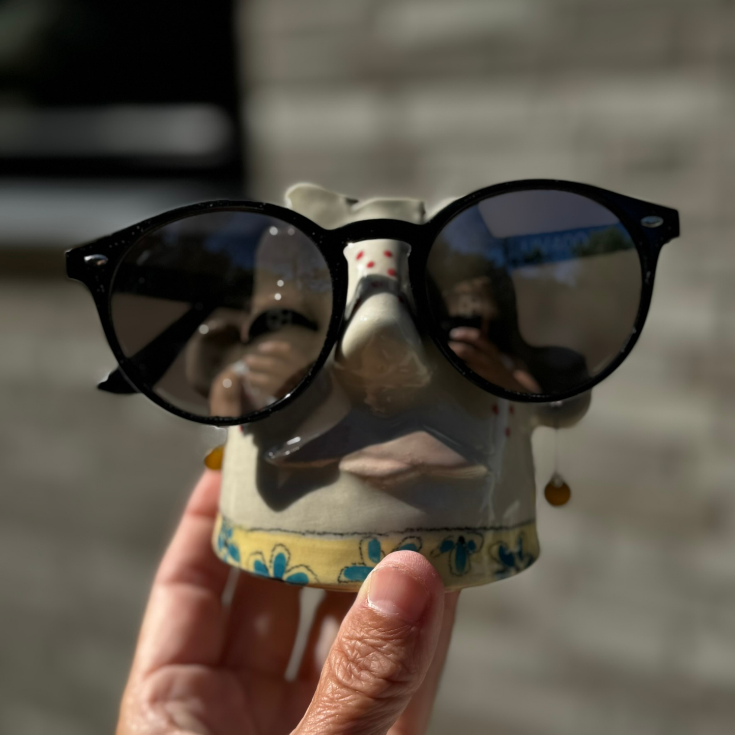 Kiki brilleholder 15- Coca cola solbrille
