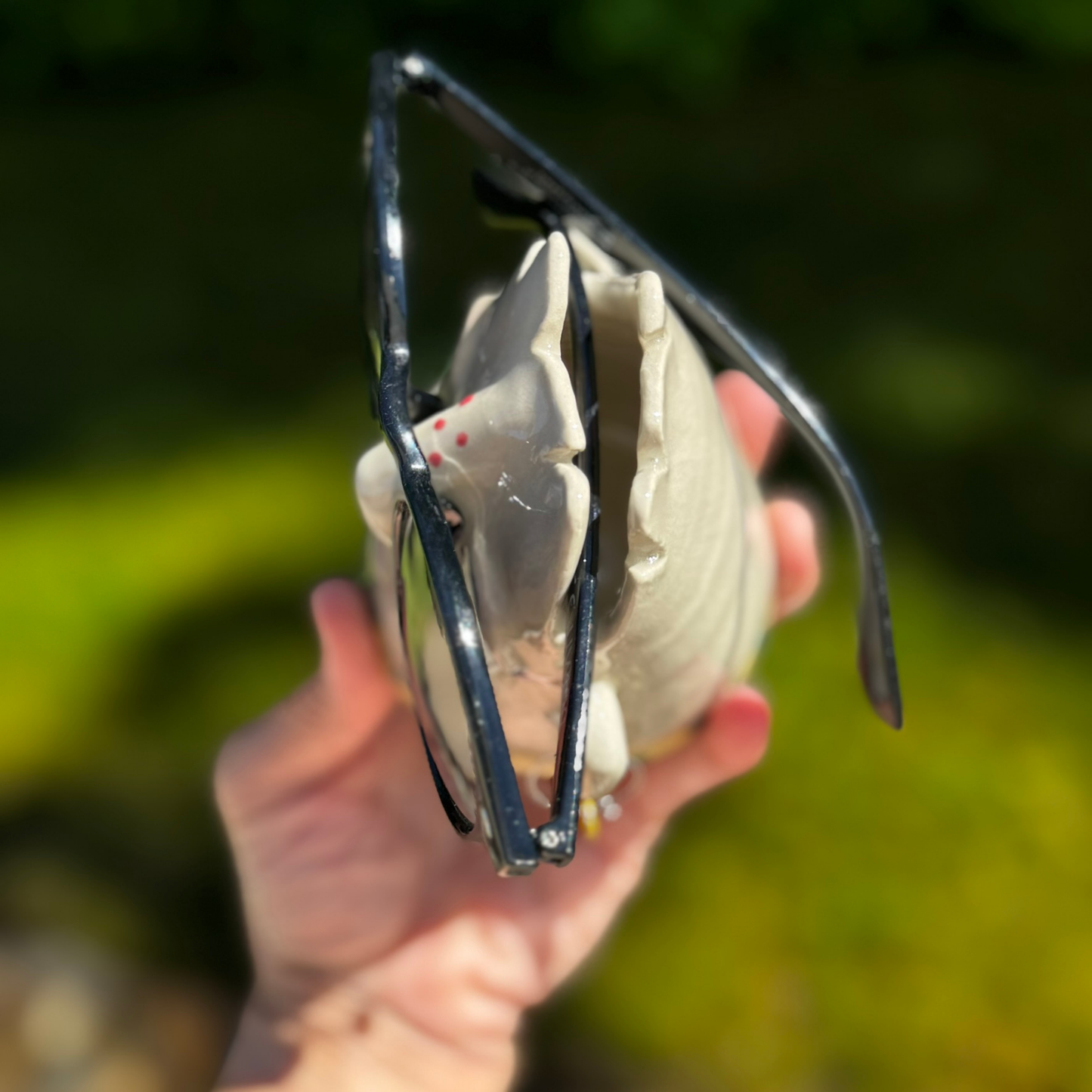 Kiki brilleholder 15- Coca cola solbrille