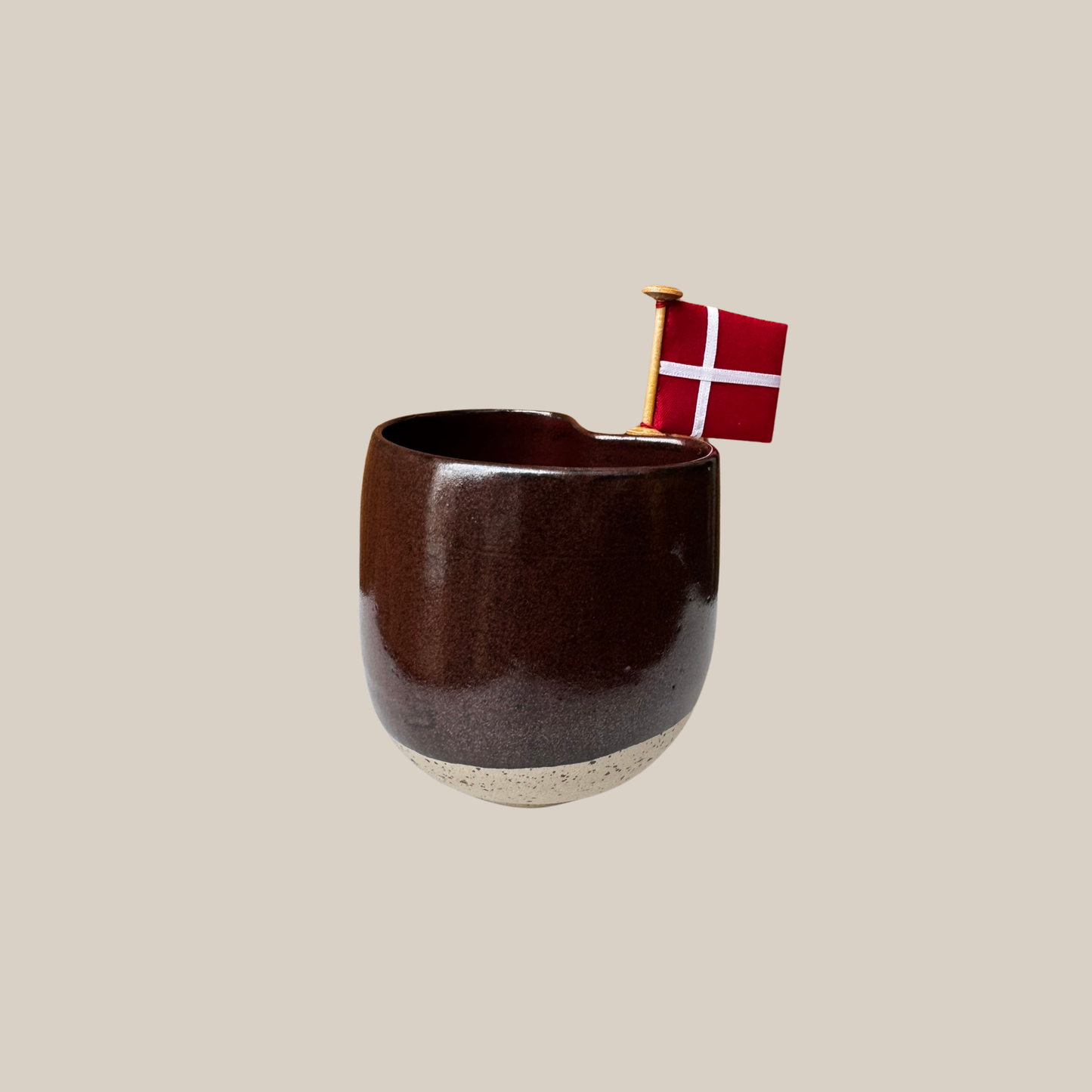 Flagkop nr. 9. Rødbrun