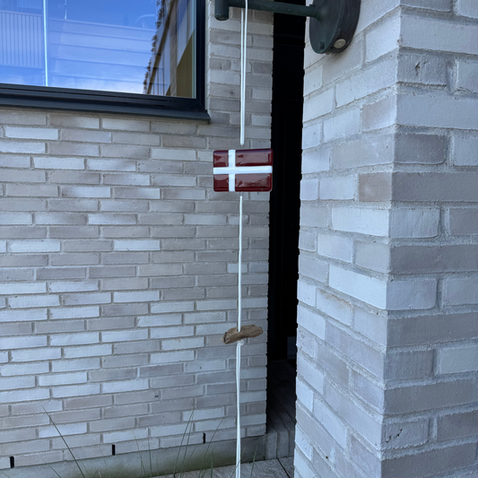 Flagranke-tr. rød/hvid-Traditionel med Dansk flag-stor