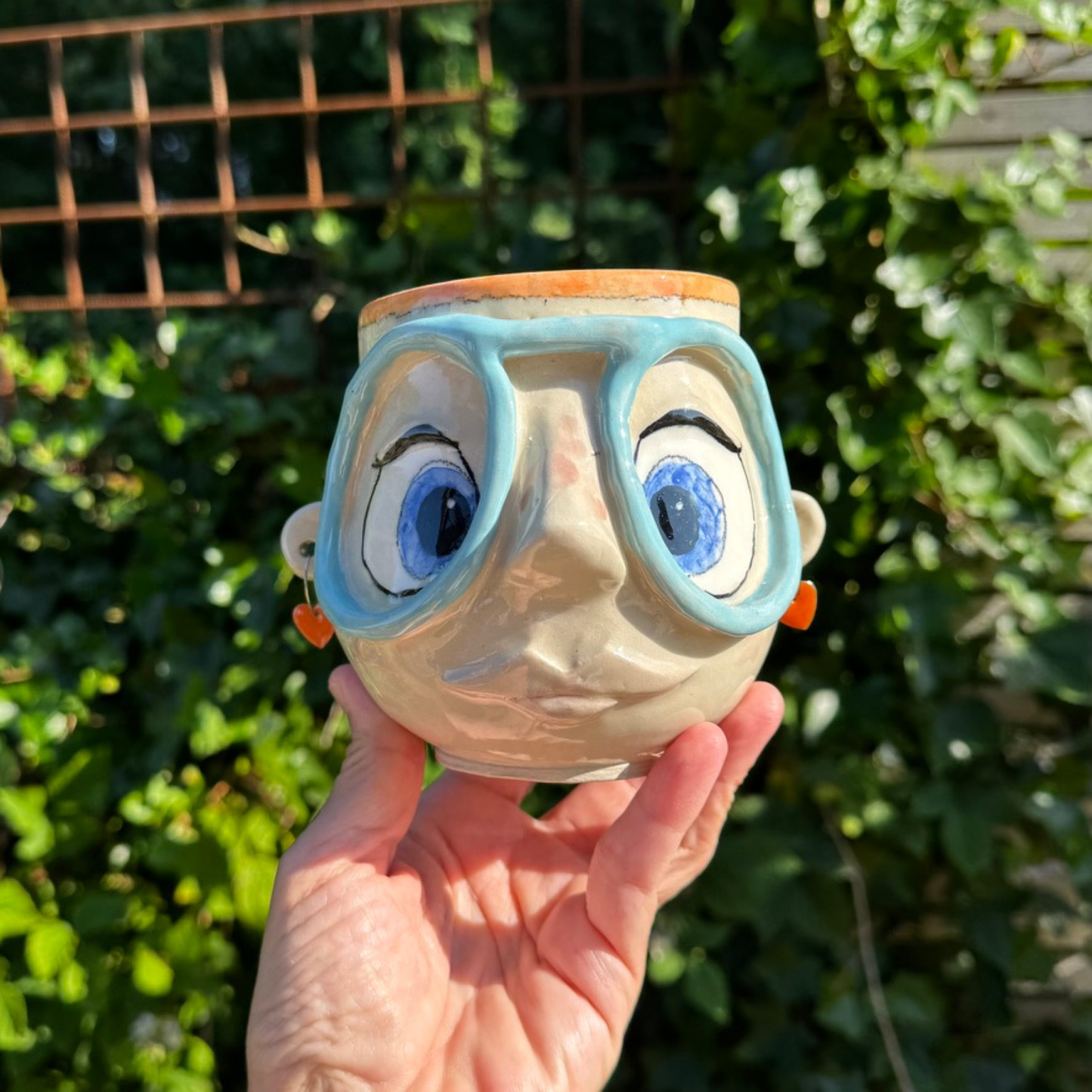 Kiki kop 201 - Lyseblå Brille
