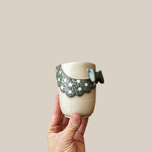 Kiki Krop Kop m. grøn krave og sløjfe