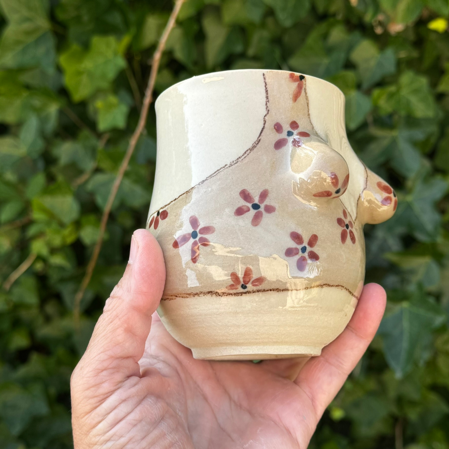 PAR 27- HR & FRU beige med brune blomster