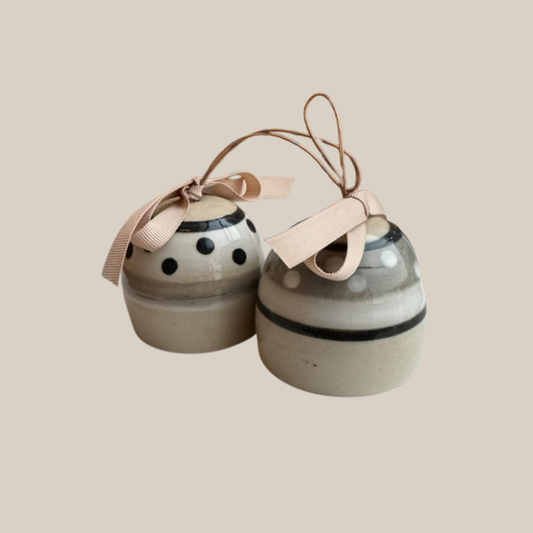 Klokker - 2 stk. m. beige sæt 1