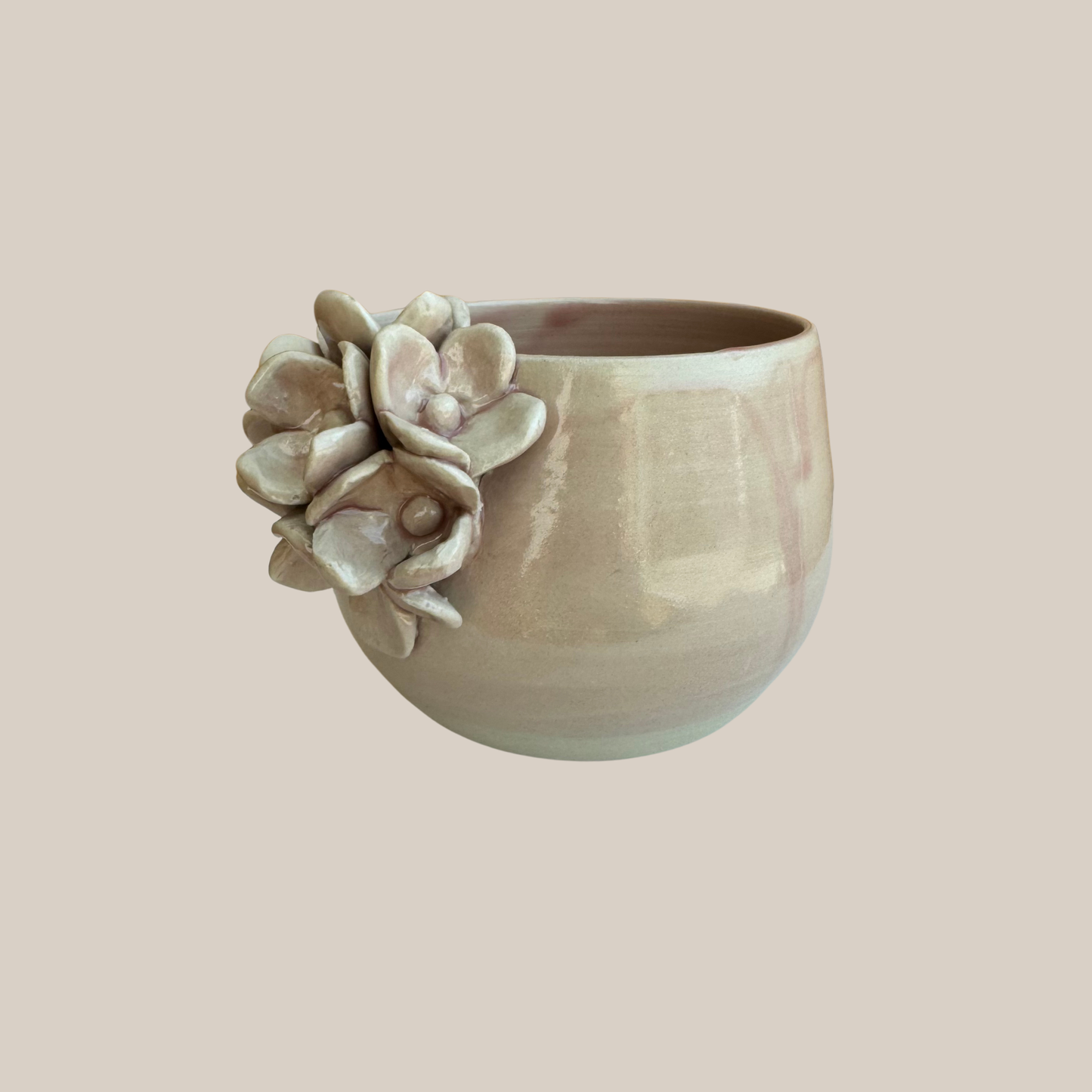 Keramik kop med hortensia- sart rosa