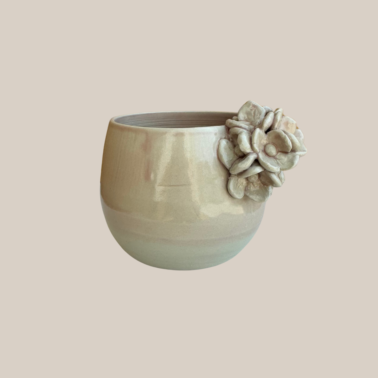 Keramik kop med hortensia- sart rosa