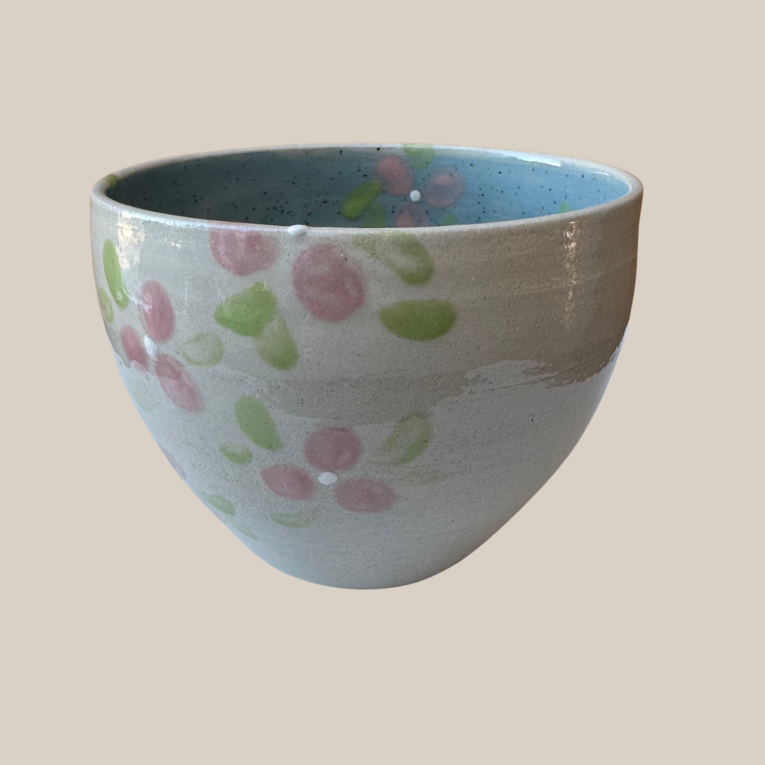 Keramik skål nr.41 lysblå effekt og rosa æbleblomster